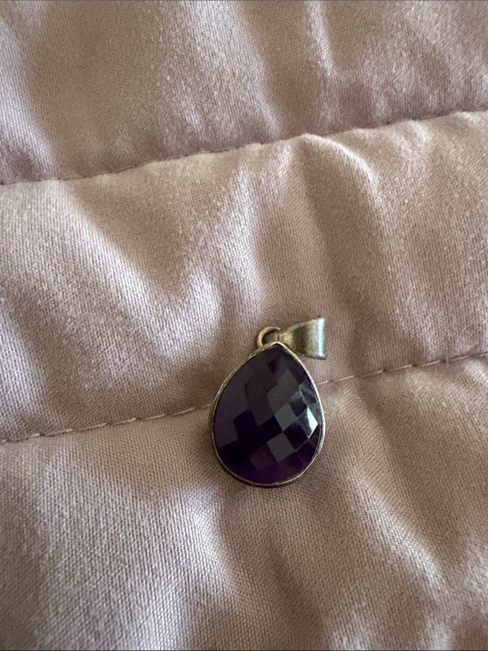 Teardrop Faceted Purple Pendant - Unbranded